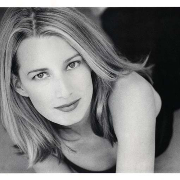 Meet your Posher, Alyson - Picture 1 of 1